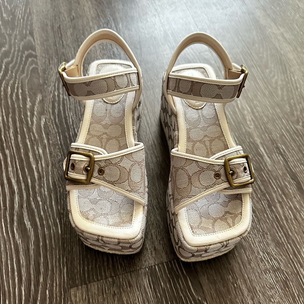 Coach Naomi Flatform - Picture 4 of 8